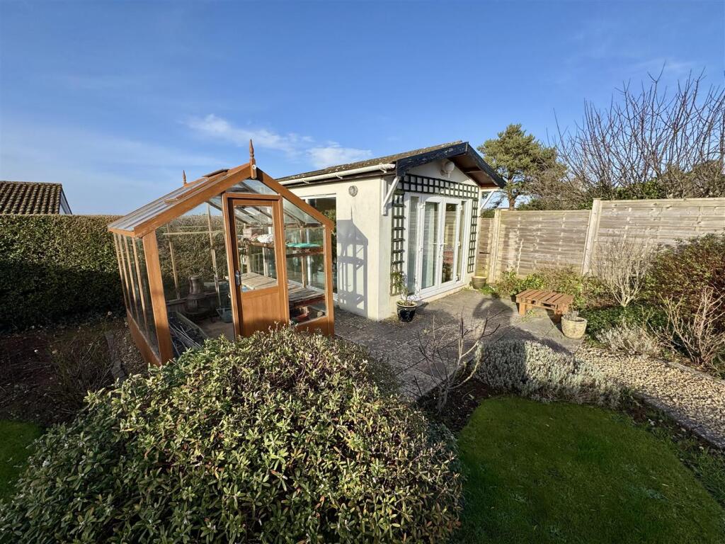 Additional image 19 of Seaview Road, Portishead
