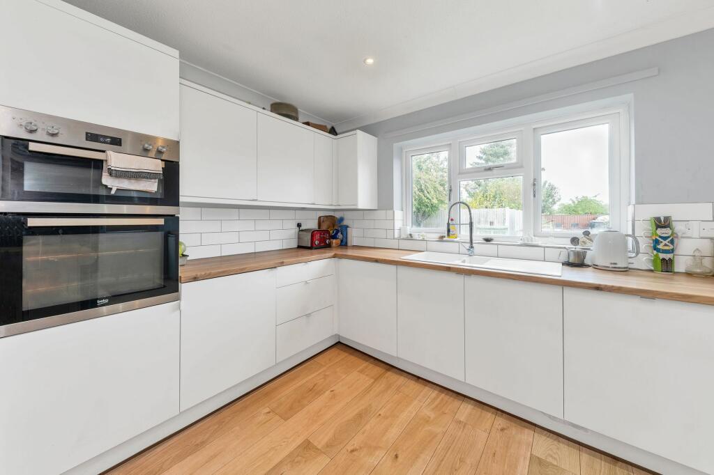 Additional image 4 of Bendyshe Way, Barrington, CB22