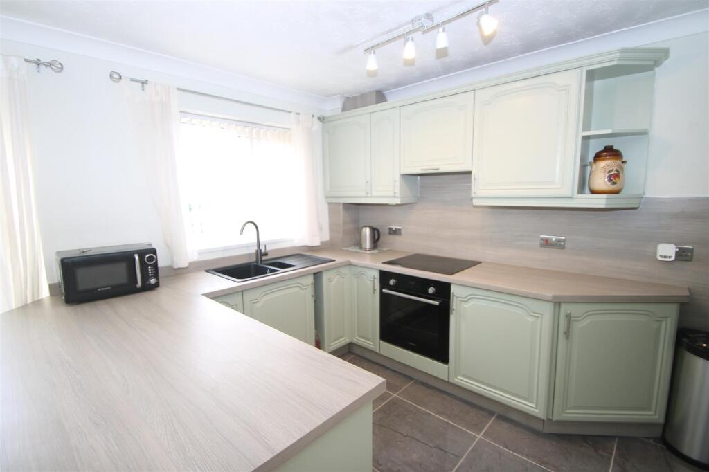 Additional image 13 of Rough Hill Drive, Rowley Regis