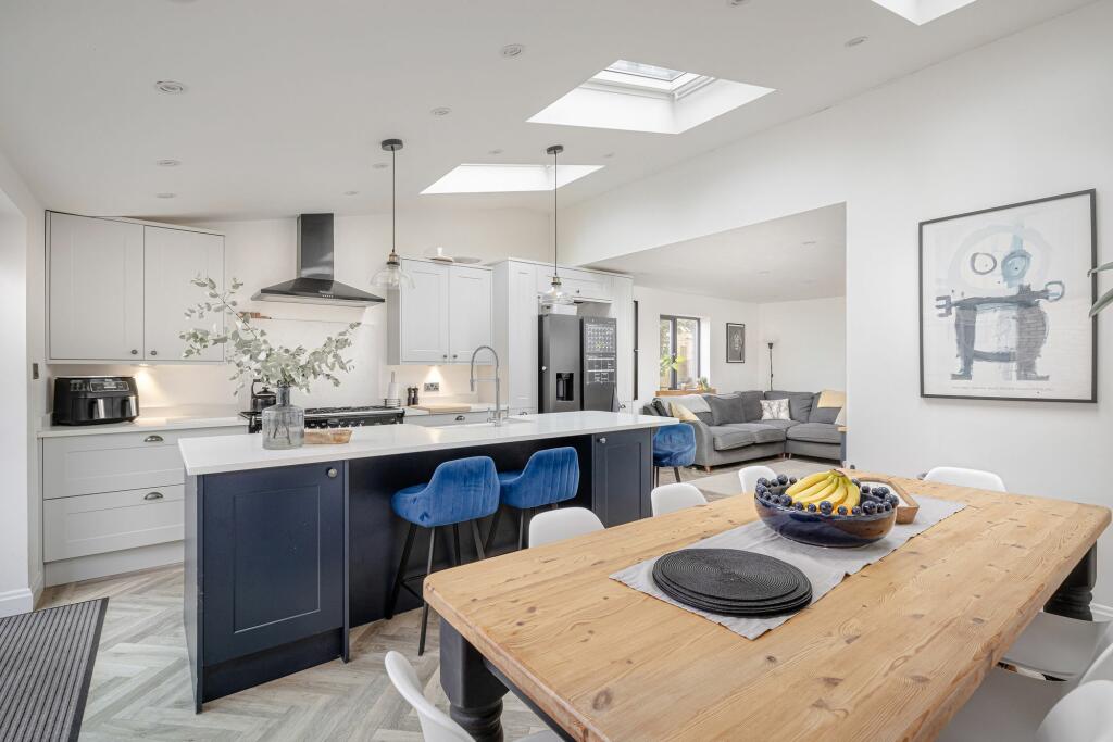 Additional image 29 of Meadow Road, Great Chesterford, CB10