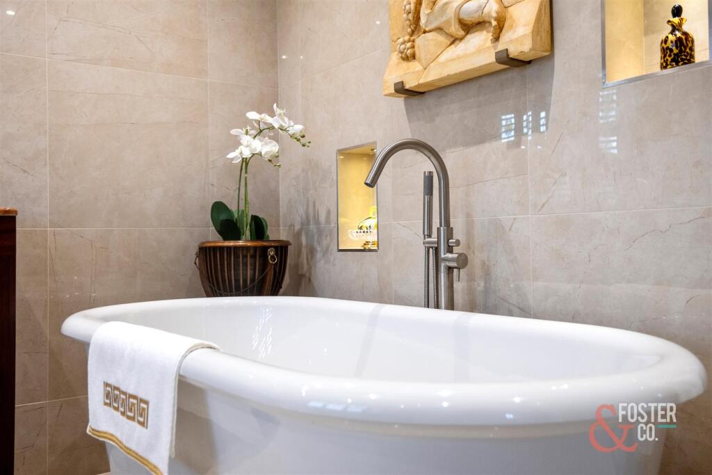 Additional image 20 of Surrenden Crescent, Brighton