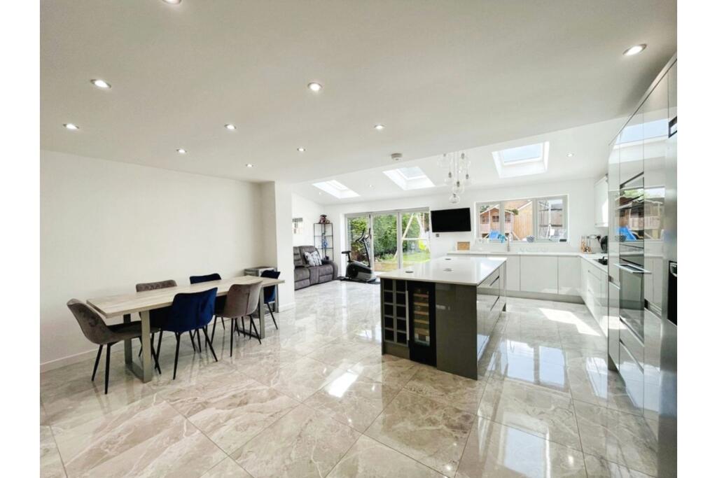 Additional image 6 of Rowallan Road, Four Oaks, Sutton Coldfield, B75