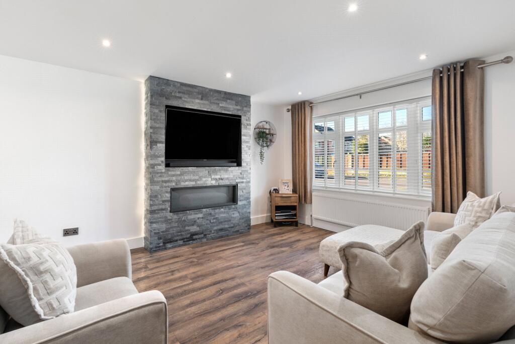 Additional image 2 of Weavers Close, West Moors, Ferndown, Dorset, BH22