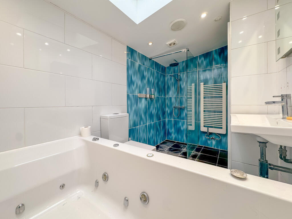 Additional image 13 of Little Green, Cheveley, Newmarket, Suffolk