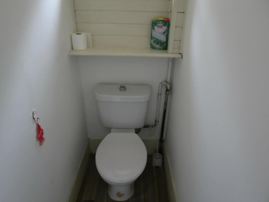 Additional image 11 of 4 bedroom Detached House in Winton