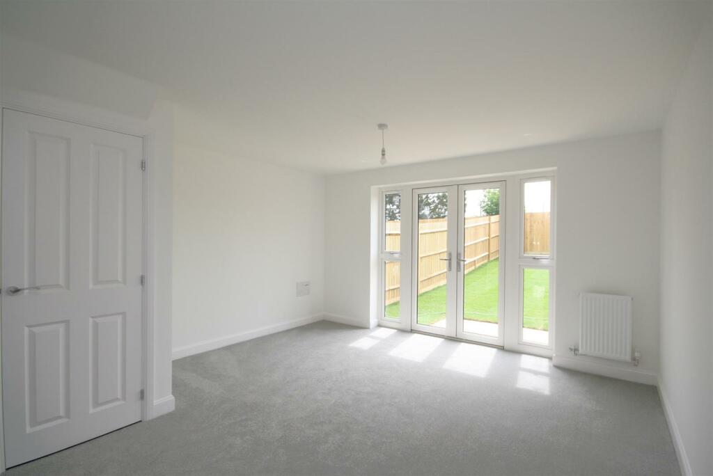 Additional image 8 of Starling Drive, Peacehaven