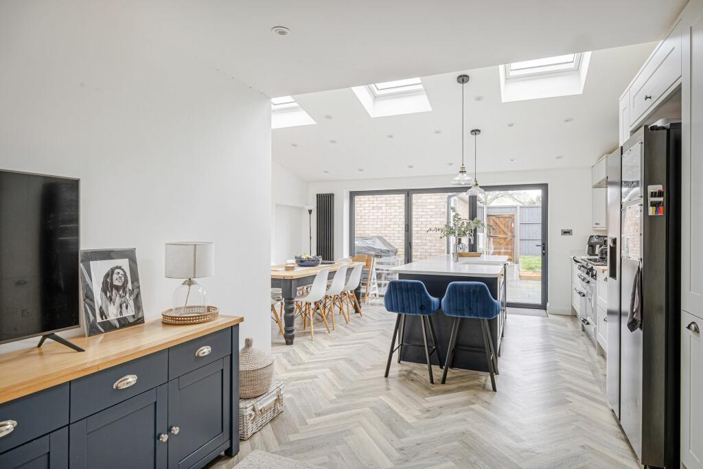 Additional image 10 of Meadow Road, Great Chesterford, CB10