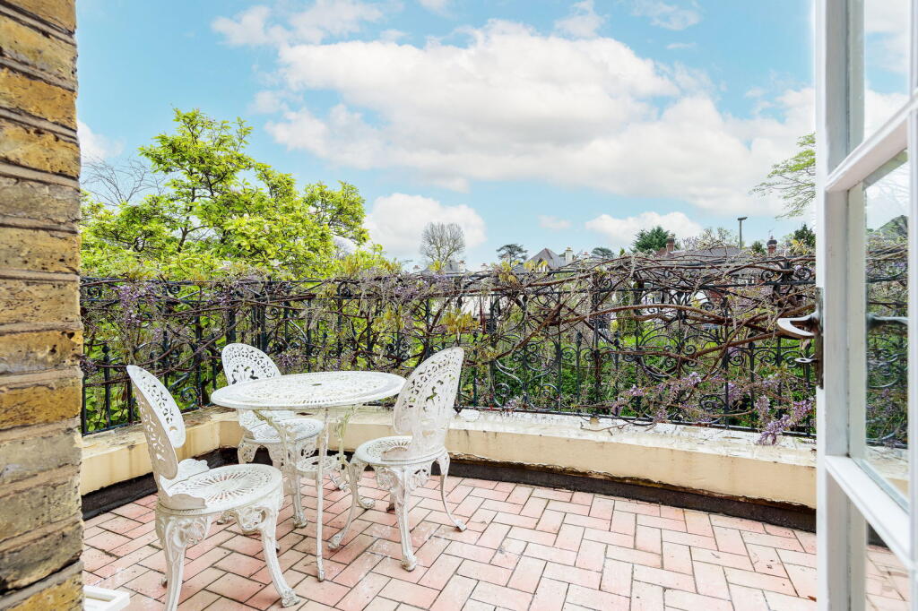 Additional image 21 of Beckenham Grove, Bromley, BR2 0JN