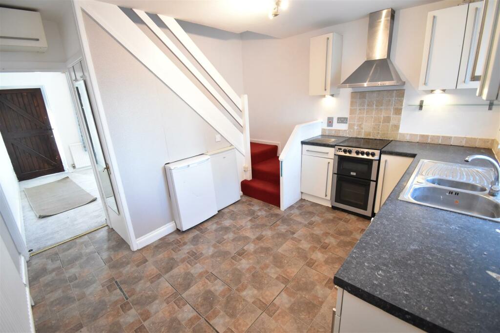 Additional image 7 of Highlands Road, Portishead.