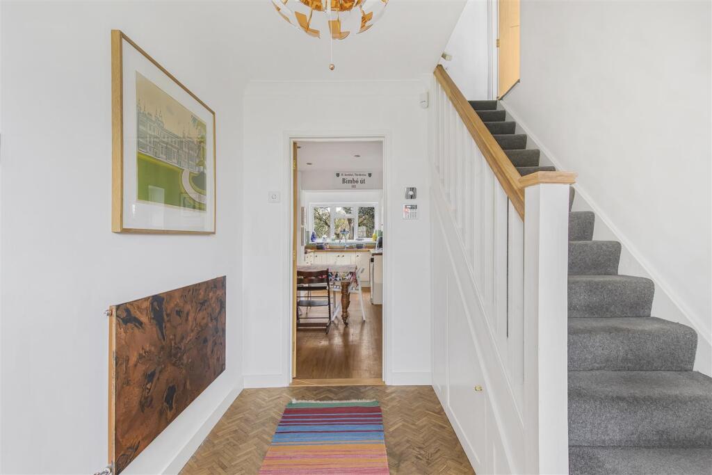 Additional image 10 of Beeches Close, Saffron Walden