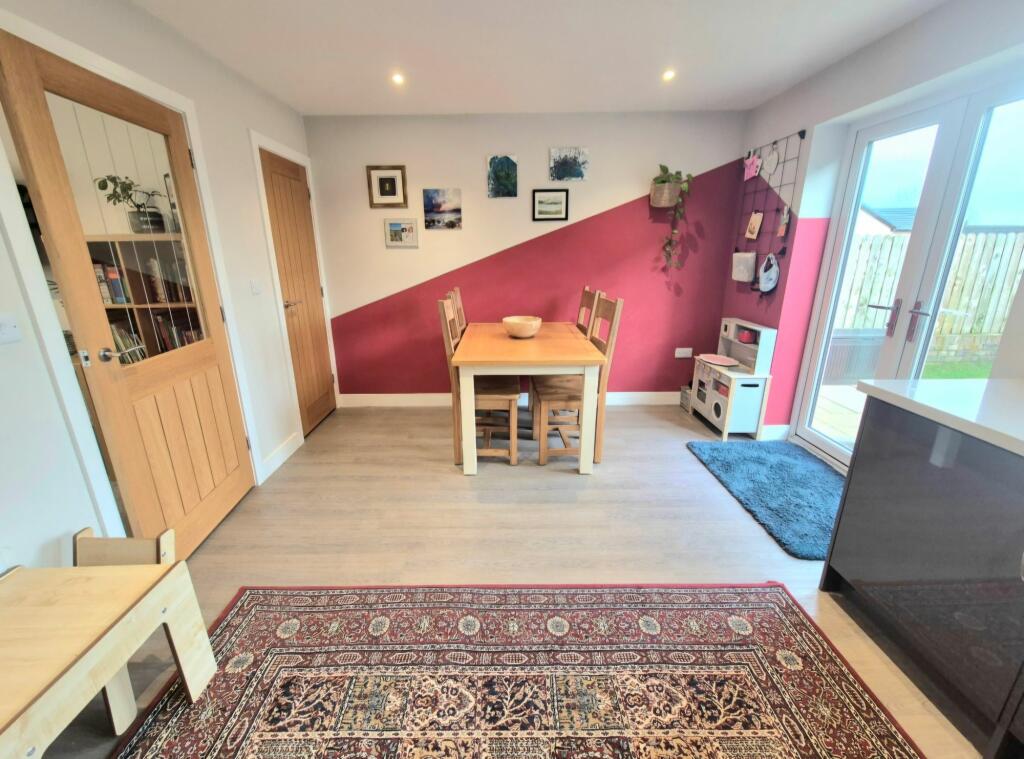 Additional image 9 of Sunny Mount, Cargo, CA6