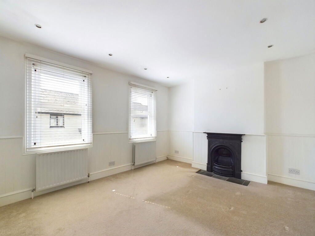 Additional image 6 of Surrey Street, Worthing BN11 3BY