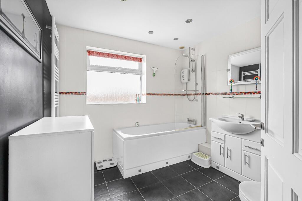 Additional image 26 of The Rustons, Duxford