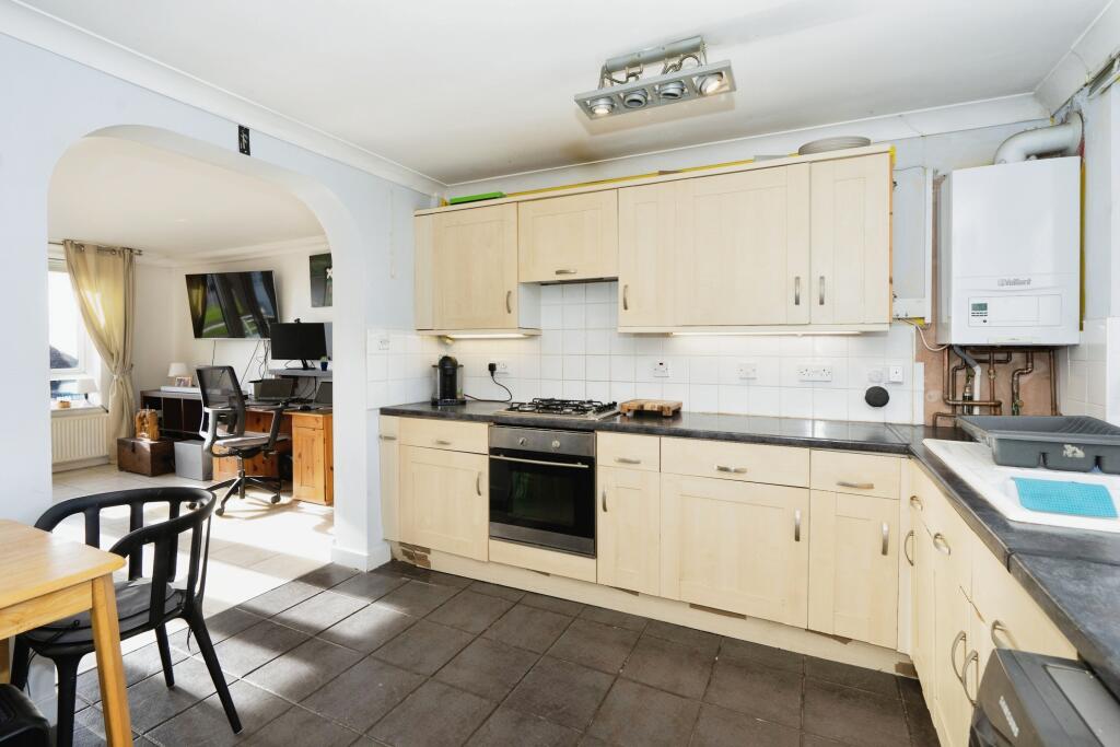 Additional image 14 of Westland Court, Southwick, East Sussex, BN41