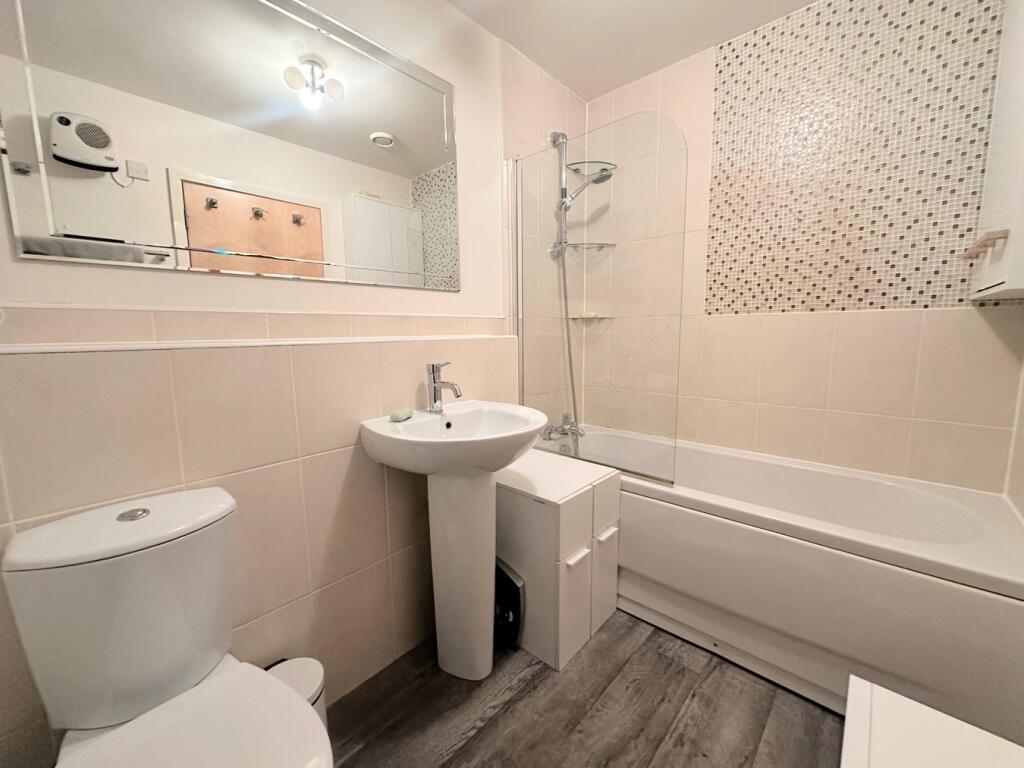 Additional image 10 of Blackburn Road, Bolton, BL1