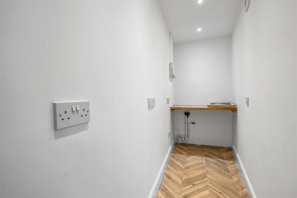 Additional image 18 of Welwyndale Road, Sutton Coldfield