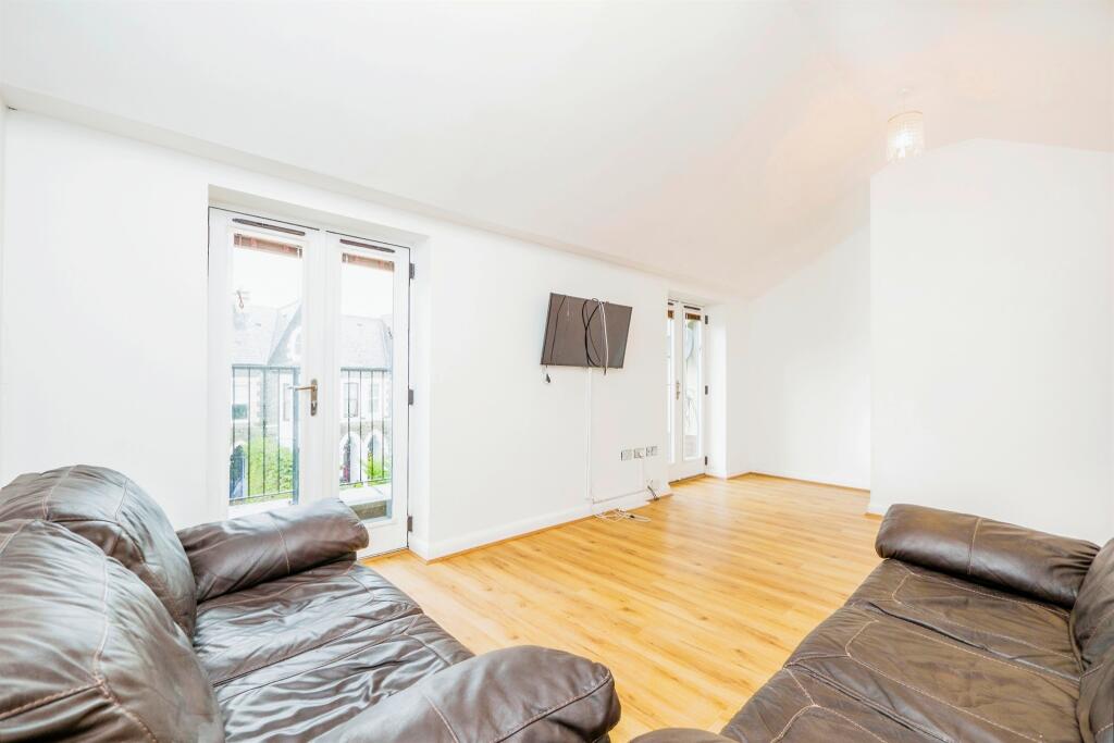 Additional image 4 of Romilly Crescent, Cardiff