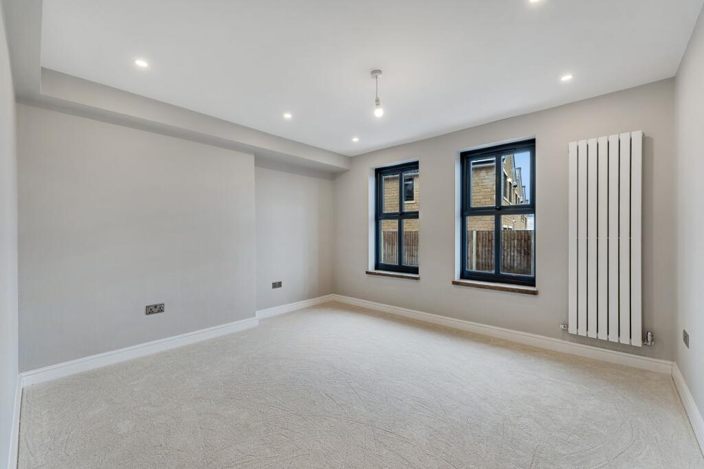 Additional image 39 of The Reading Room, Spring Street, Ramsbottom BL0 0DS: Restored 1860s Gem with High-Spec Interior