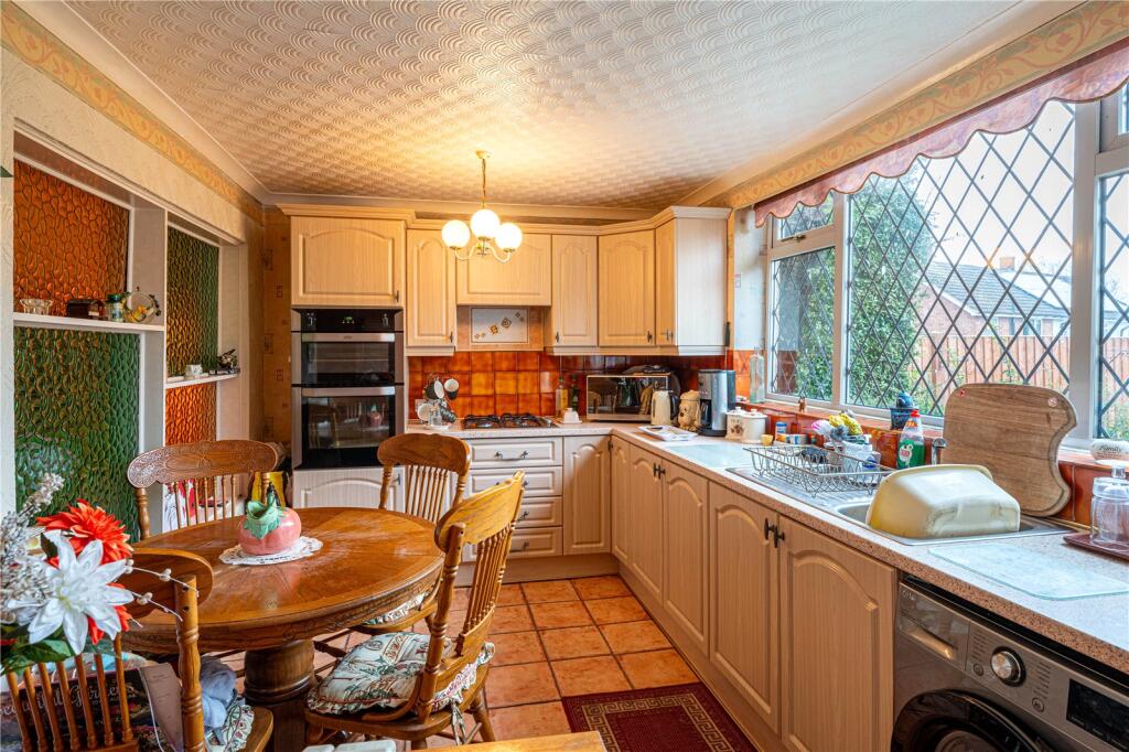 Additional image 9 of Greenhill Close, Dosthill, Tamworth, Staffordshire, B77