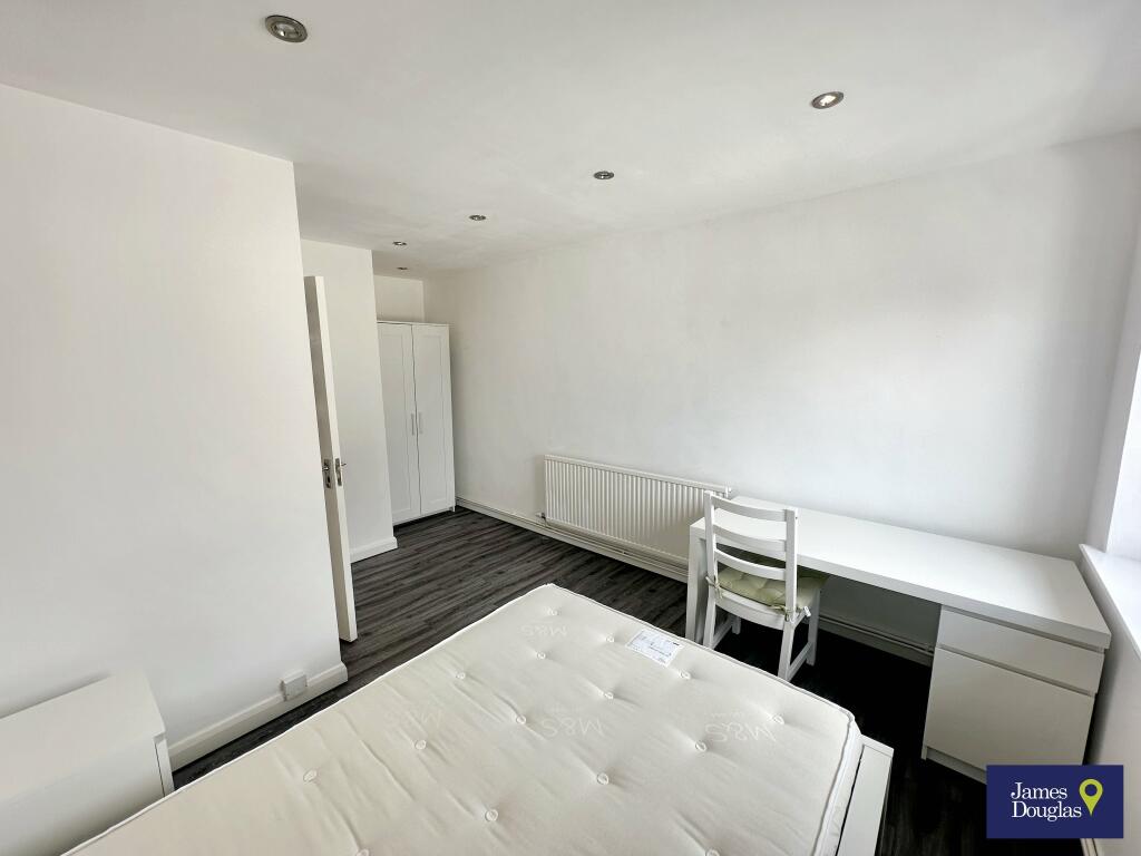 Additional image 6 of Woodville Court, Woodville Road, Cardiff