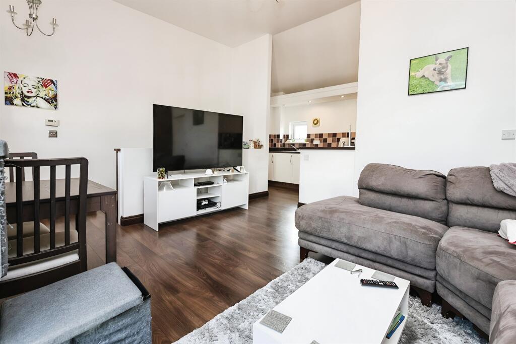 Additional image 4 of Merlin Way, BIRMINGHAM