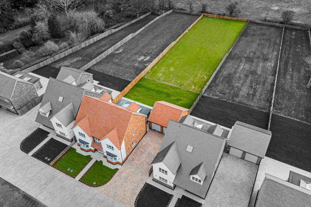 Additional image 2 of 'The Amour' Rose Clover Place, Clavering, CB11