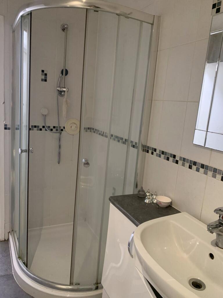 Additional image 10 of 217 -219 Station Road, Stechford, B33