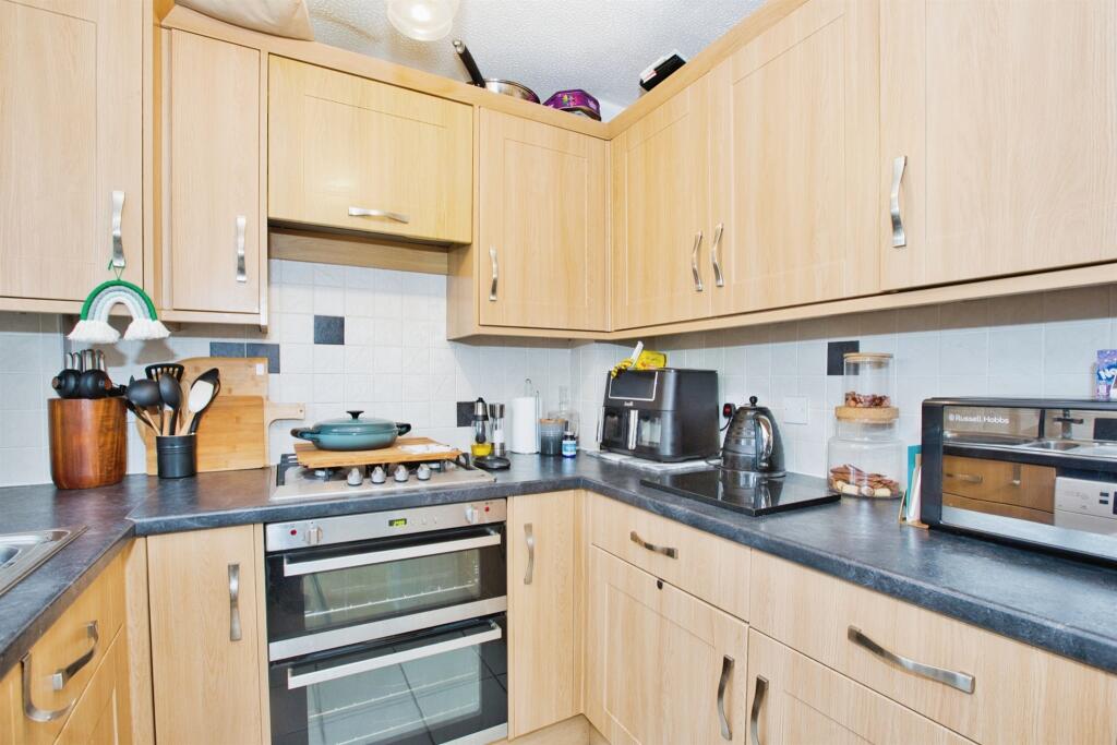 Additional image 11 of Hillborne Gardens, Yeovil