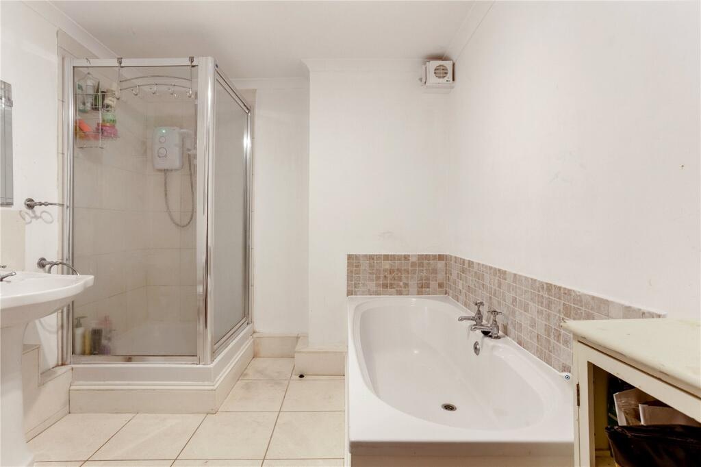 Additional image 9 of Caledonia Place, Bristol, Somerset, BS8