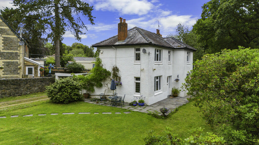 Primary image of Main Road, Gwaelod-y-garth
