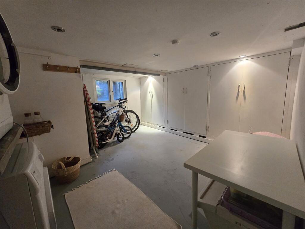 Additional image 15 of Burnley Road, Cliviger