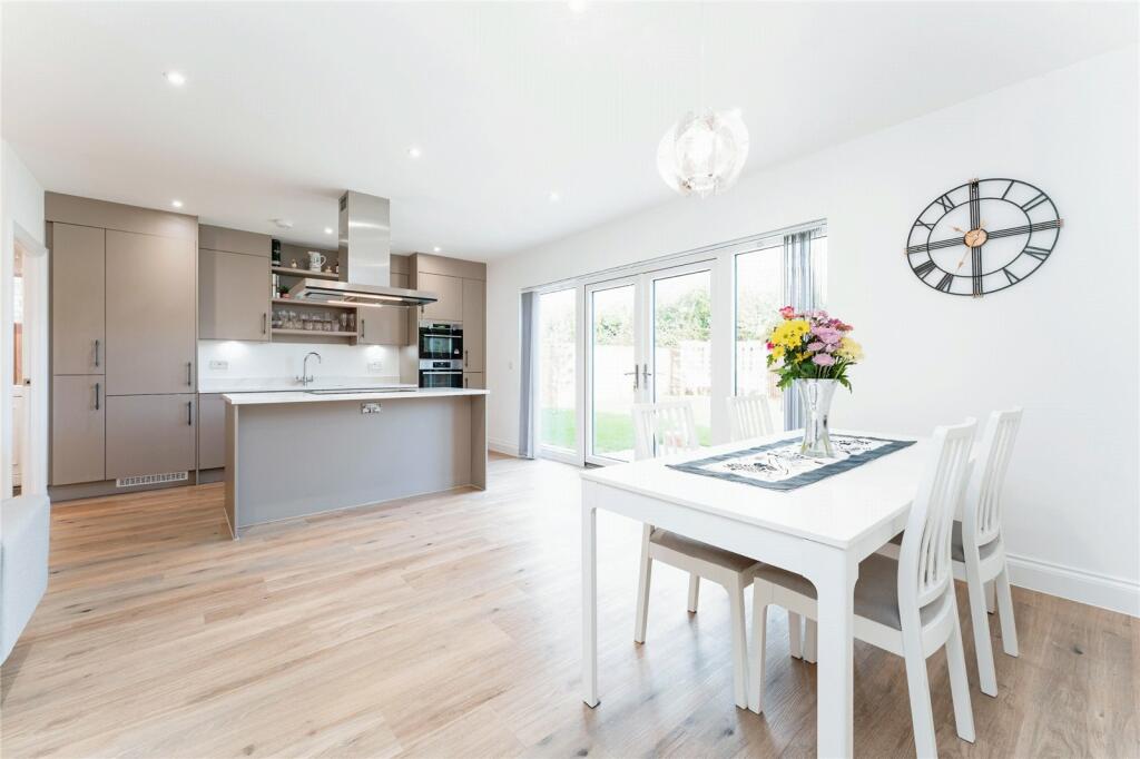 Additional image 8 of Walnut Drive, ELY, Cambridgeshire, CB6