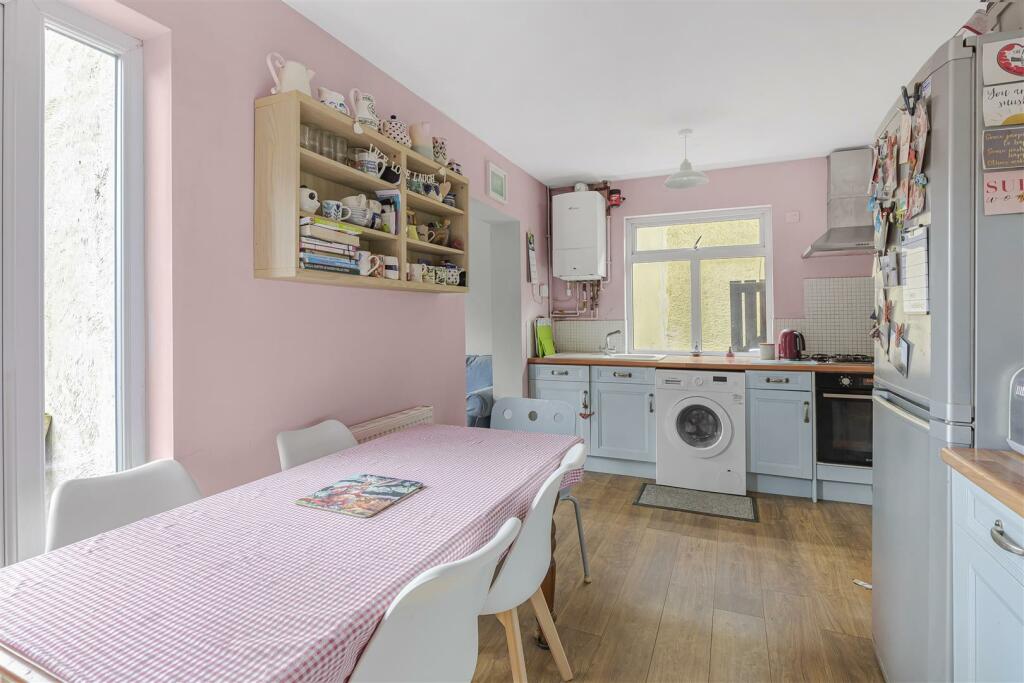 Additional image 3 of Thaxted Road, Saffron Walden