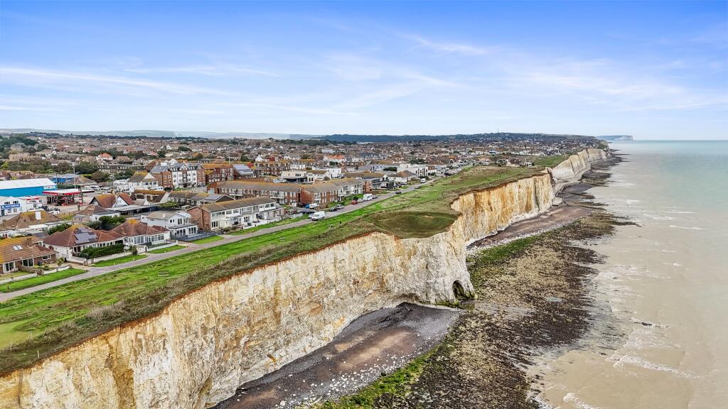 Additional image 3 of 26 The Esplanade Telscombe Cliffs Peacehaven BN10 7EY