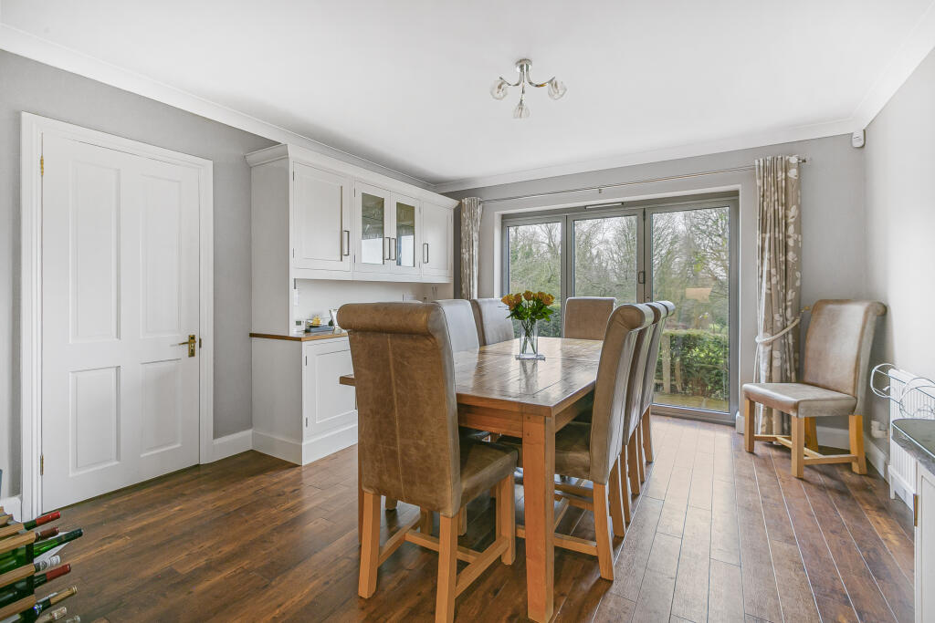 Additional image 8 of The Grove, Brookmans Park, AL9 7RN