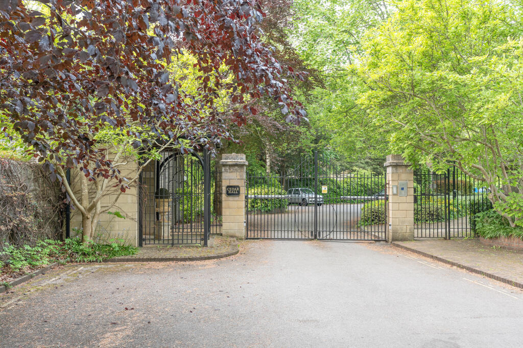 Additional image 19 of Cedar Hall, Bristol, Gloucestershire