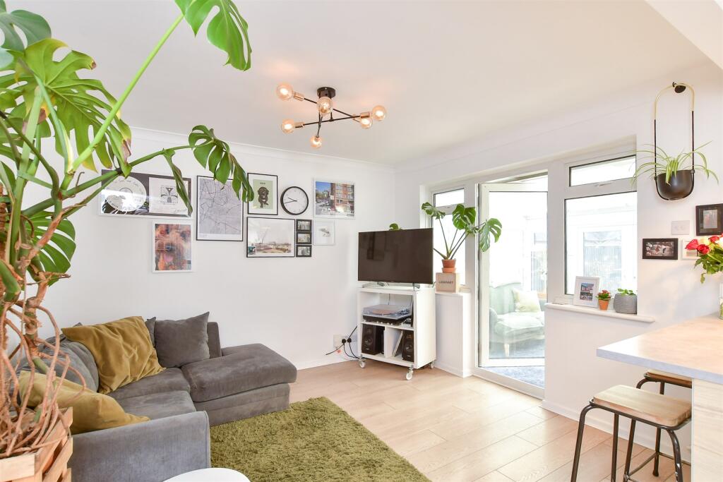 Additional image 11 of Graham Crescent, Portslade, Brighton, East Sussex