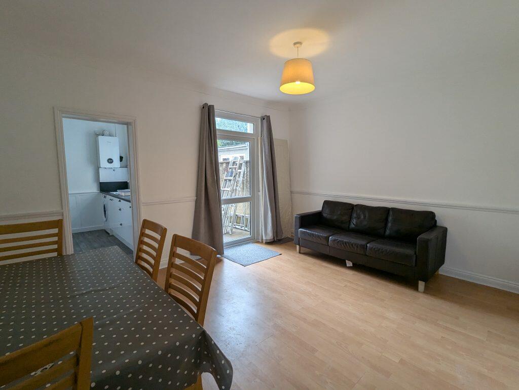 Additional image 5 of 883 – Shrubbery Road