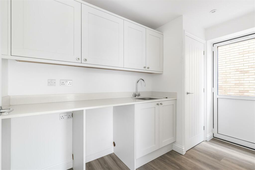 Additional image 7 of Eagle Lane, Dullingham, Newmarket