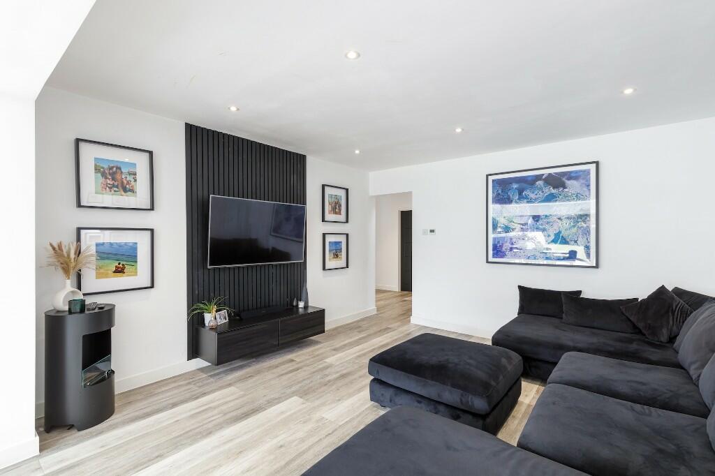 Additional image 9 of St. Peters Avenue, Peacehaven, East Sussex, BN10