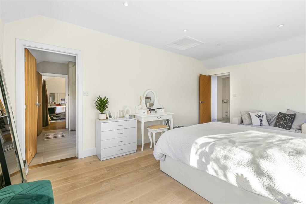 Additional image 31 of Landwade, Newmarket