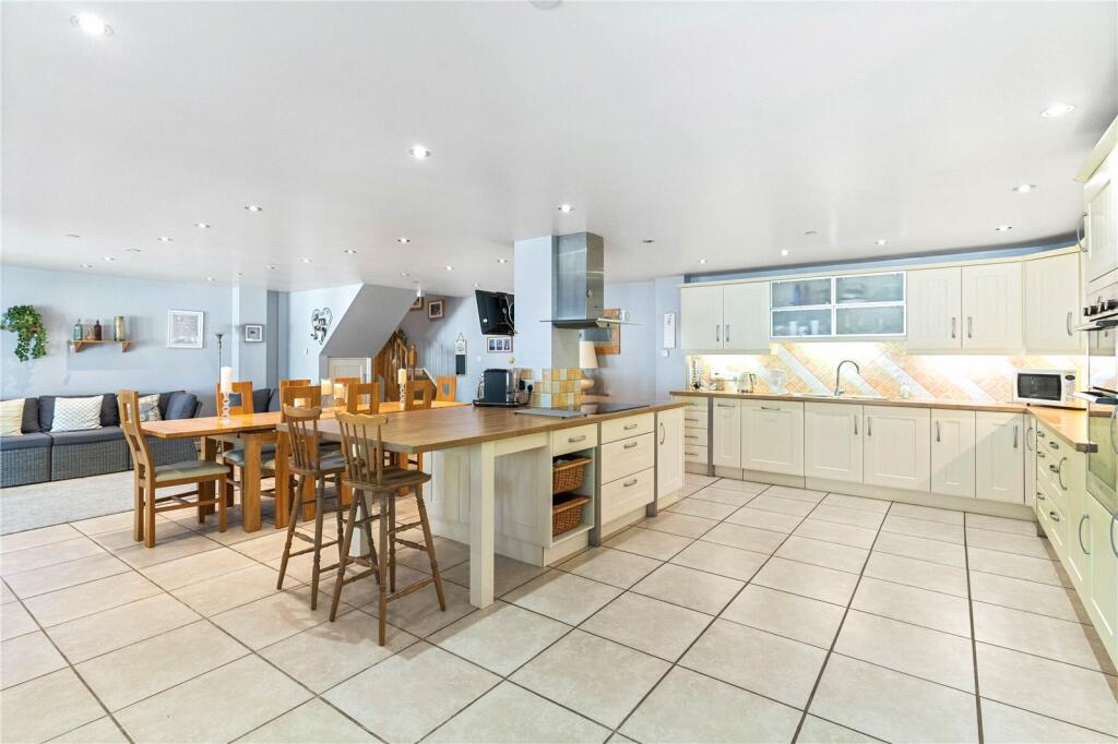 Additional image 11 of Prospect Place, Thaxted Road, Saffron Walden, Essex, CB11