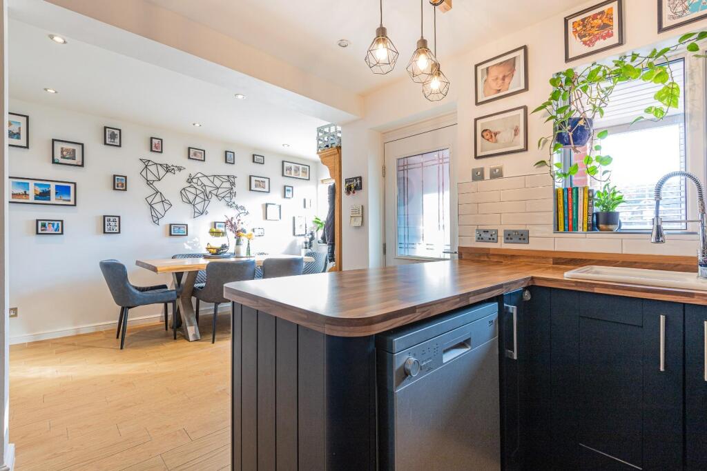 Additional image 5 of Halliard Court, Cardiff