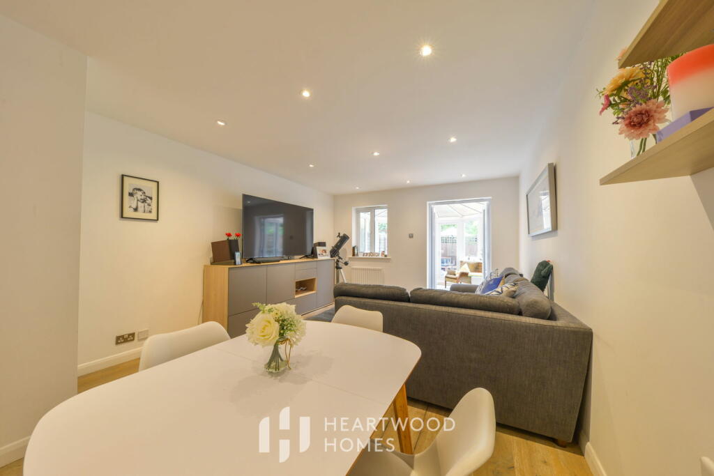 Additional image 6 of Robins Close, London Colney, St. Albans, AL2 1QT