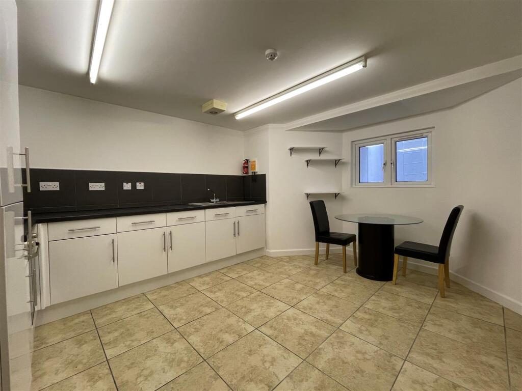 Additional image 7 of Richmond Road, Cardiff