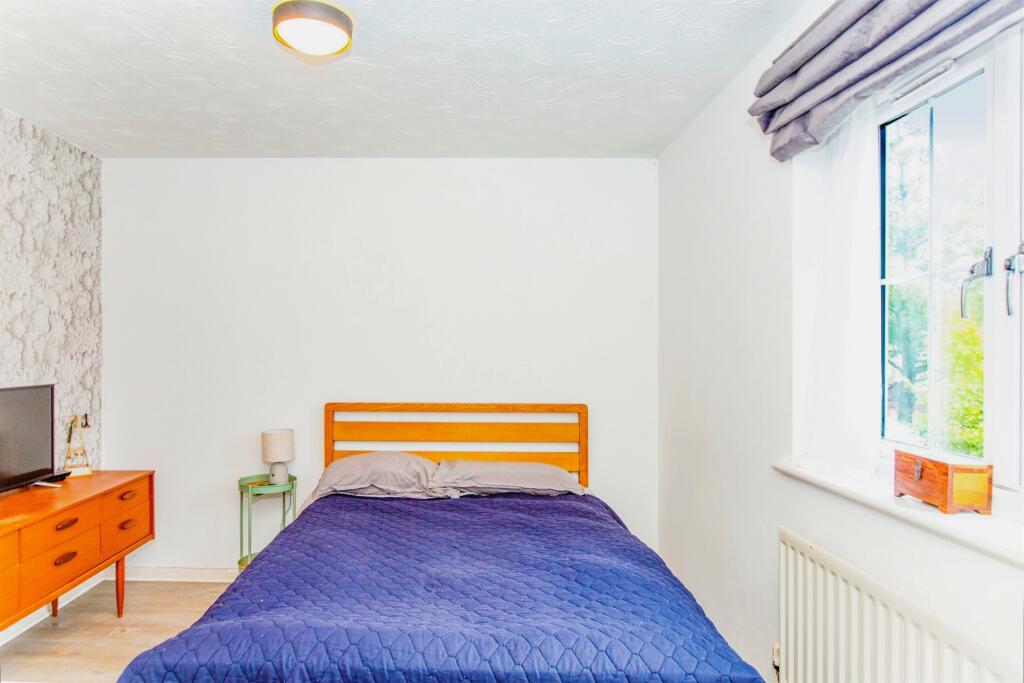 Additional image 6 of Chaffinch Walk, Great Cambourne, Cambridge