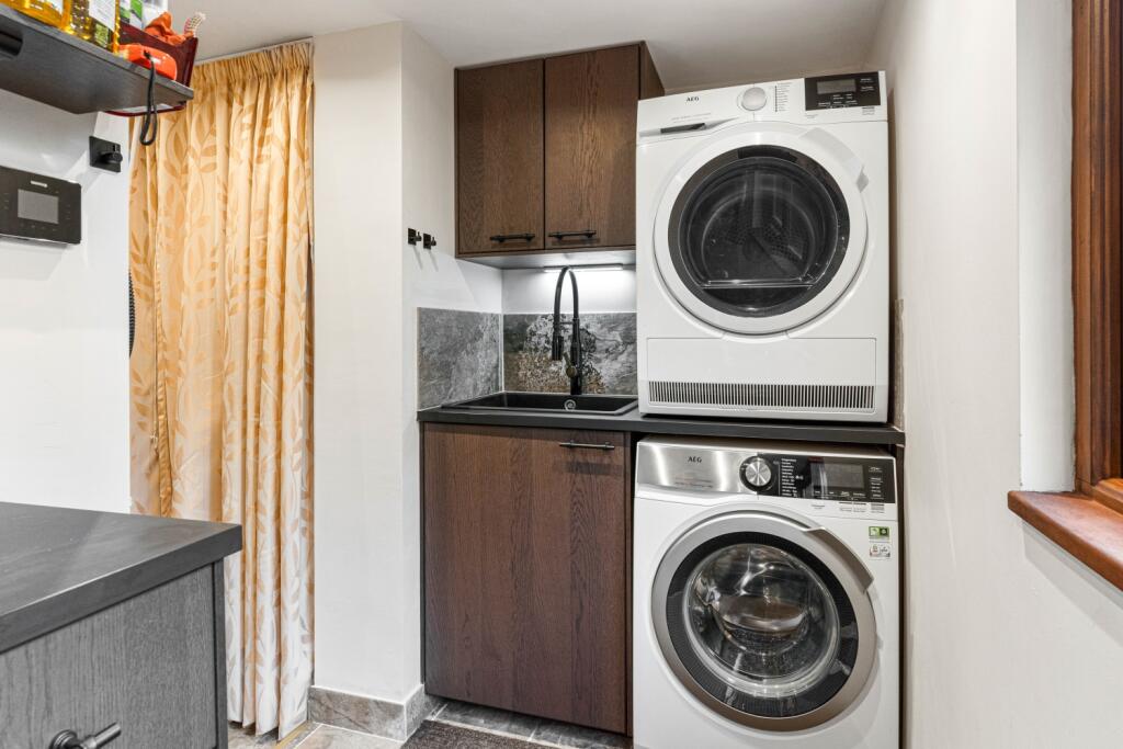 Additional image 17 of Digswell Park Road, Welwyn Garden City, Hertfordshire, AL8