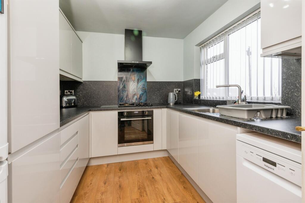 Additional image 3 of Fairway Drive, Bradford