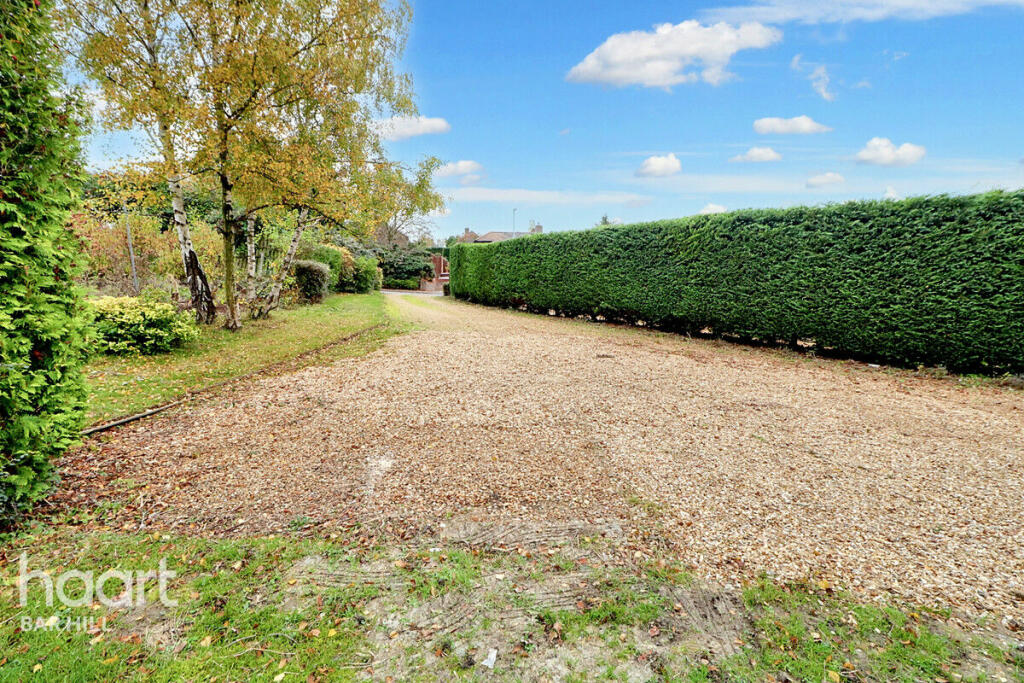 Additional image 3 of The Fairway, Bar Hill