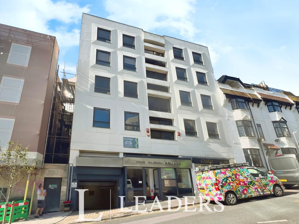 Additional image 6 of Queen Square